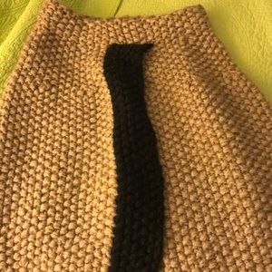 Pom pom knitted capulet